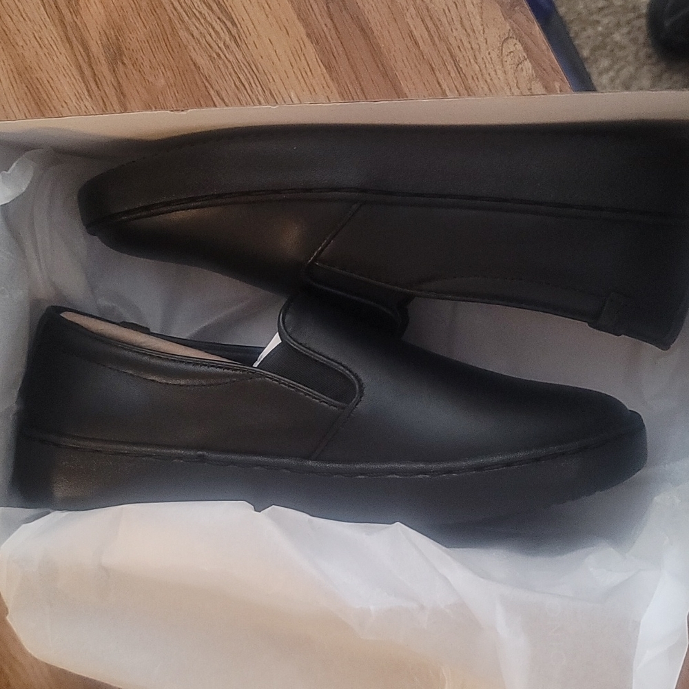 Vionic Black Avery Slip On Shoes